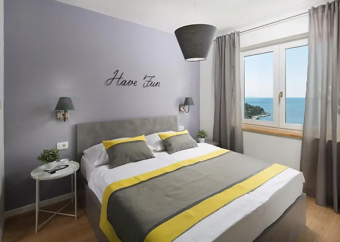 With Parking Space Rabac, Labin - 9670 * ראבץ