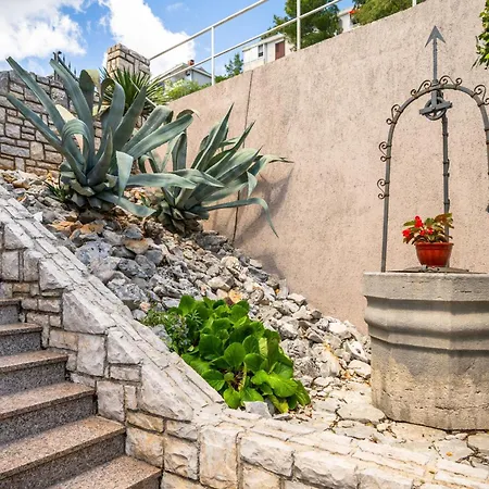 Apartment With A Parking Space Rabac, Labin - 9670 Rabac